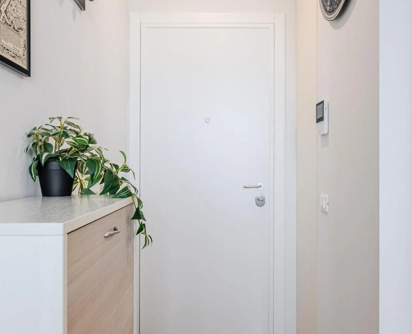 Repetti Suites - Two Adjacent & Independent Apartments 10 Minutes To Milan City Centre & Linate Airport 0*,  意大利